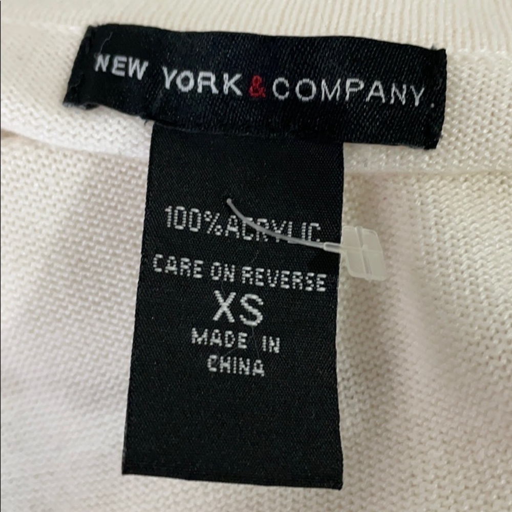 New York & Company Sweater Size XS - Picture 5 of 5